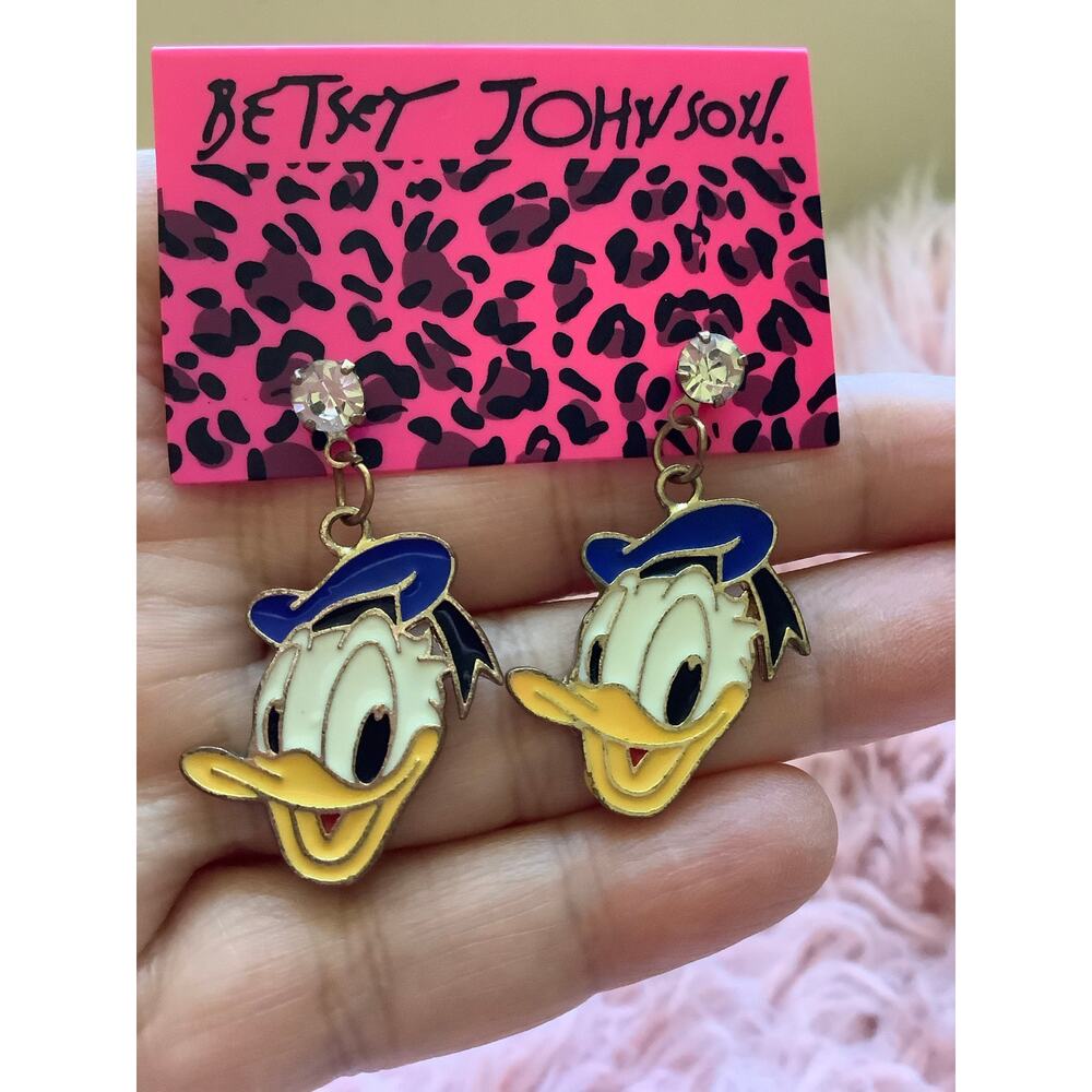 🦆🦆🦆New betseyville earrings Donald Duck 🦆🦆🦆